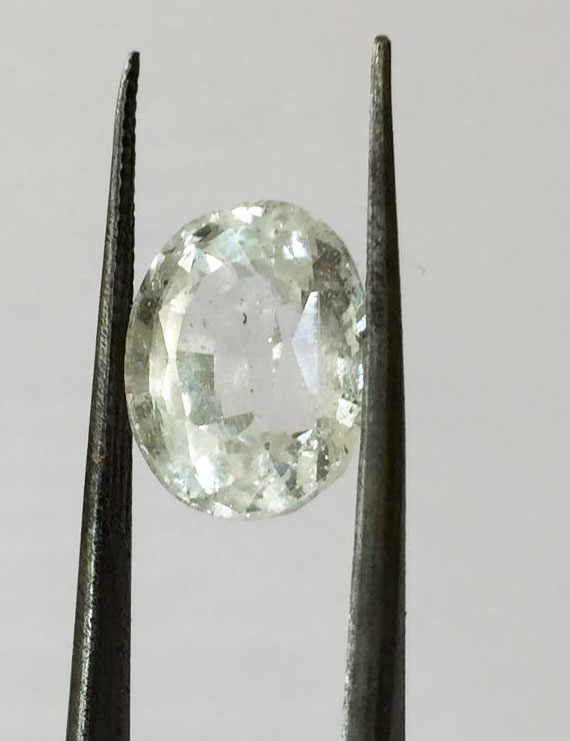 8.34 Ratti (7.51 ct) Natural Certified White Topaz